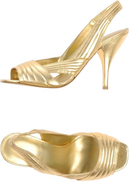 Nine West High-Heel Leather Slingback Sandals in Gold | Lyst