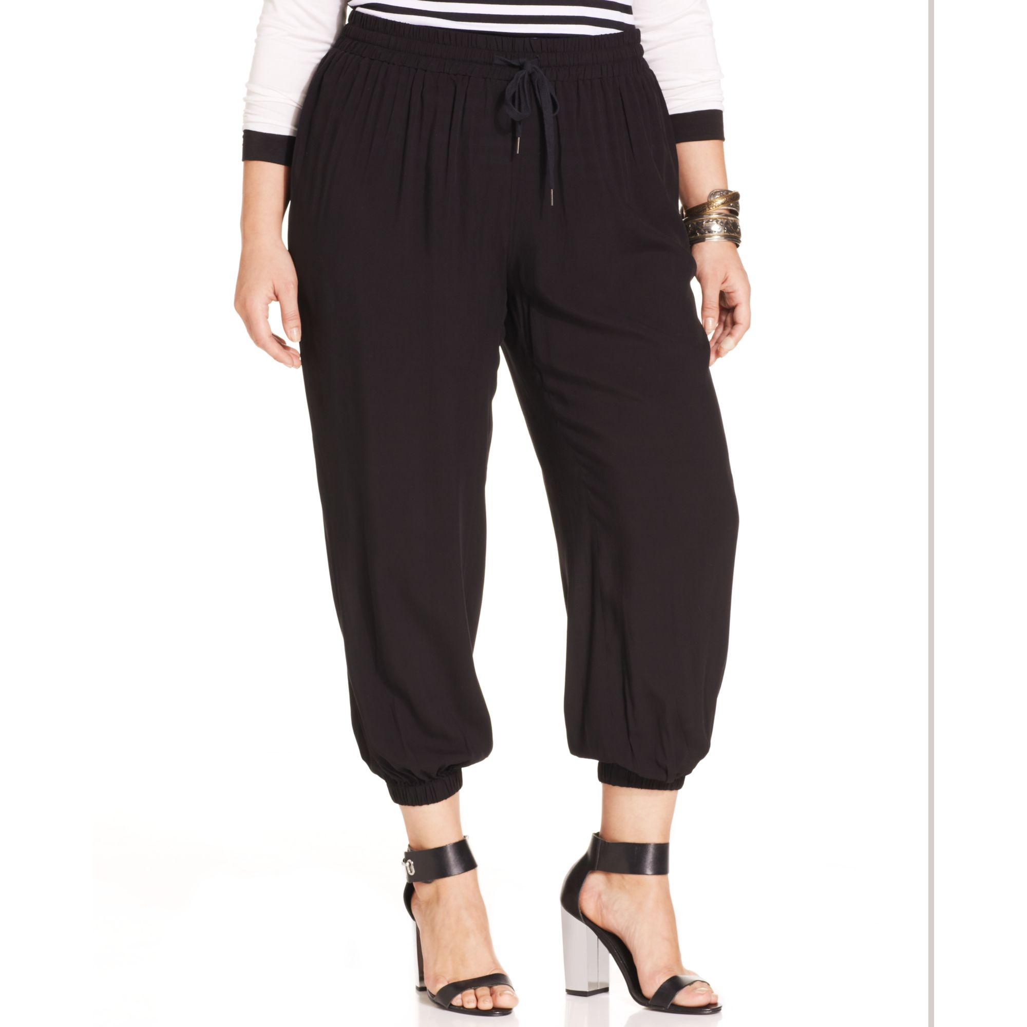 American Rag Plus Size Drawstring Straight Leg Pants in Black (Classic