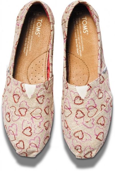 tan colored toms