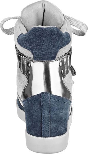 Guess Womens Shoes Trevian Wedge Sneakers in Gray (Blue/Grey