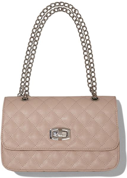 Express Quilted Chain Strap Shoulder Bag in Beige (NUDE)