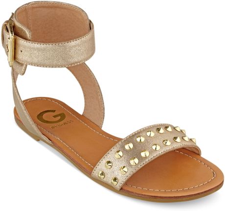 By Guess Womens Keeper Flat Sandals in Gold | Lyst