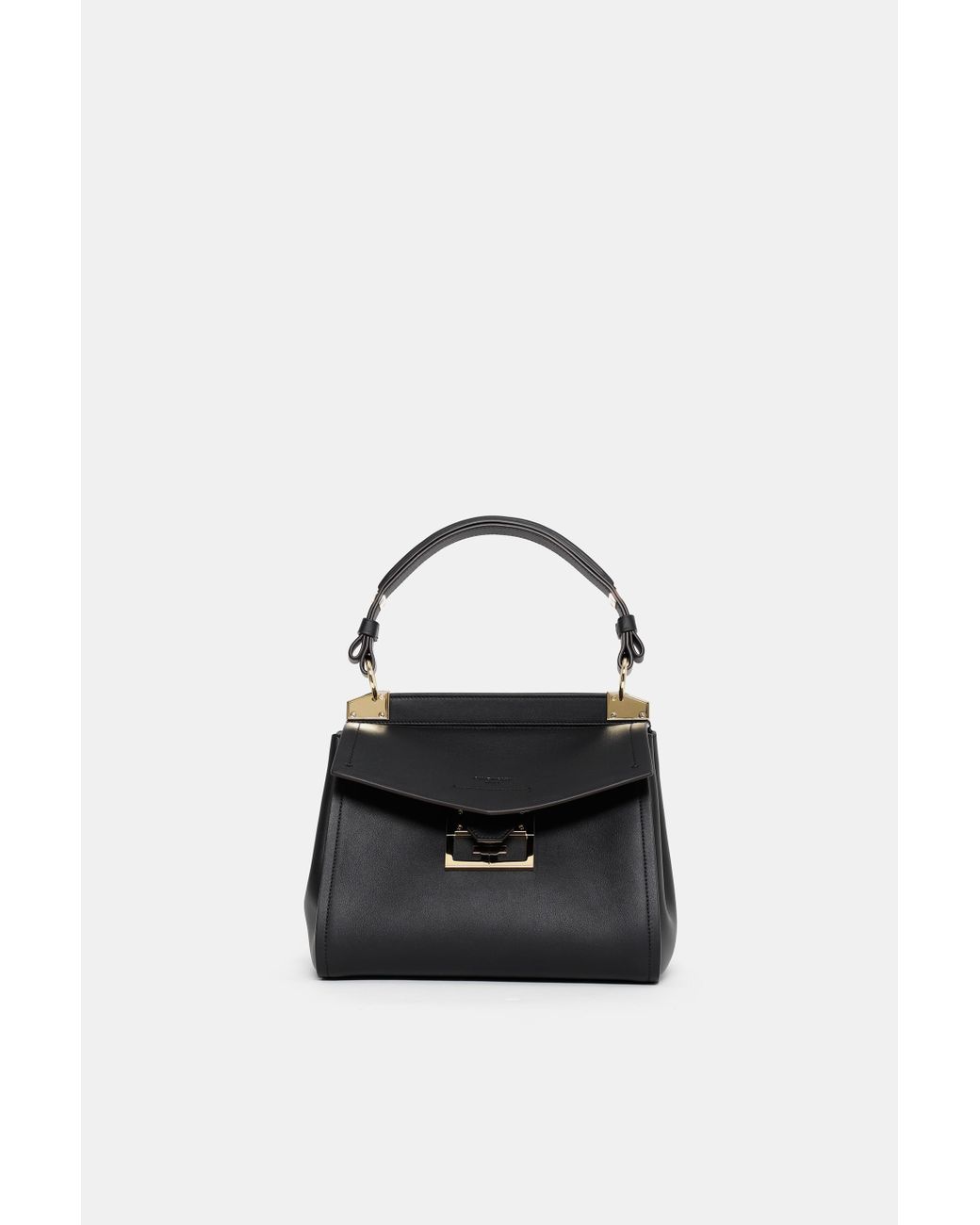 chanel patent quilted bag