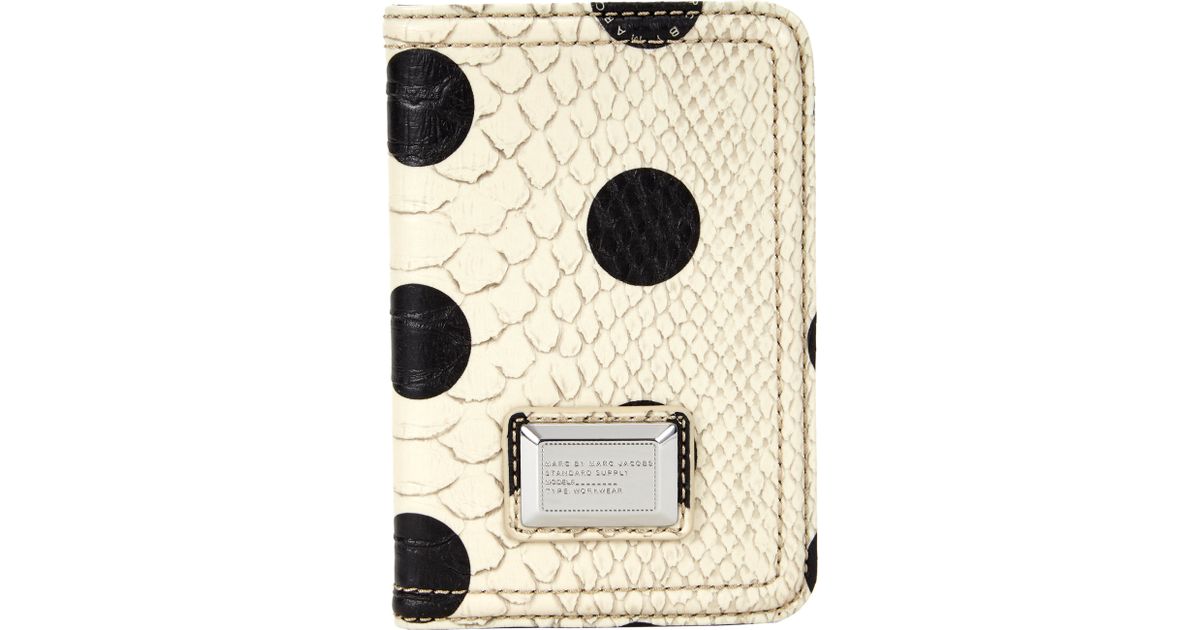 Marc by marc jacobs Dotty Snake Passport Cover in White Lyst