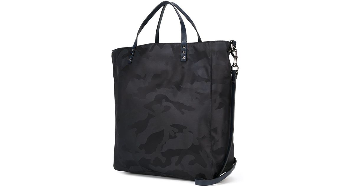 Lyst Valentino Camouflage Per Tote In Black