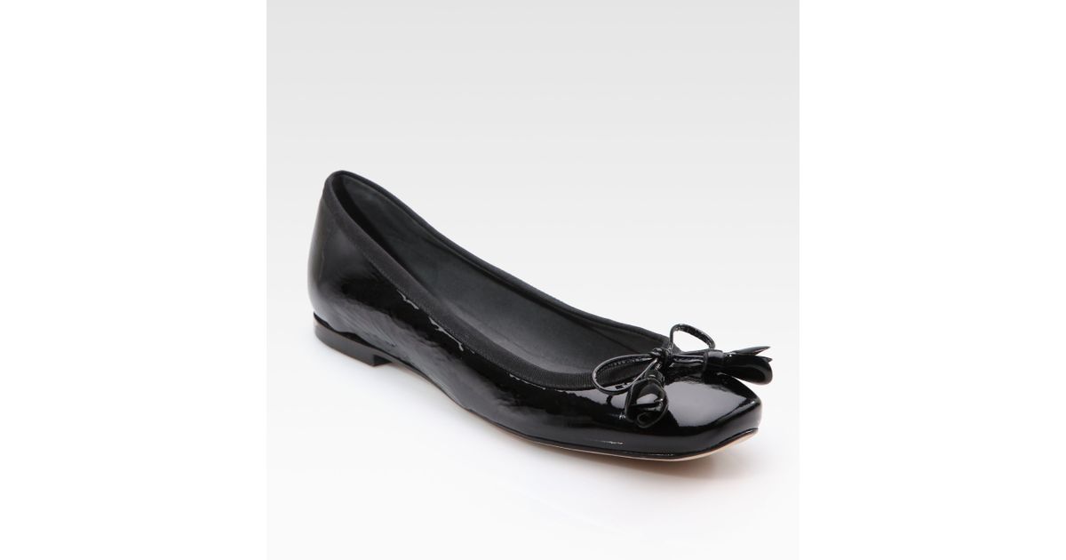 stuart weitzman black ballet flats