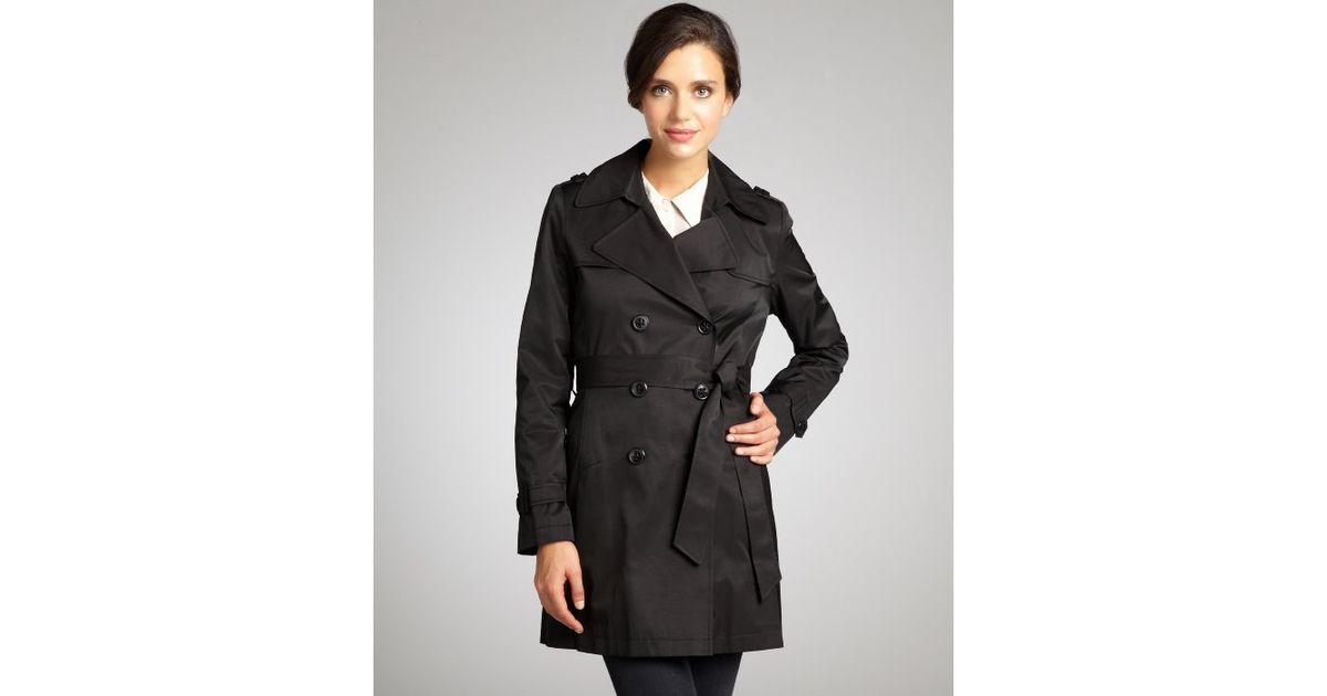 Dkny Pearl And Black Colorblock Cottonblend Woven Belted Trench Gallery