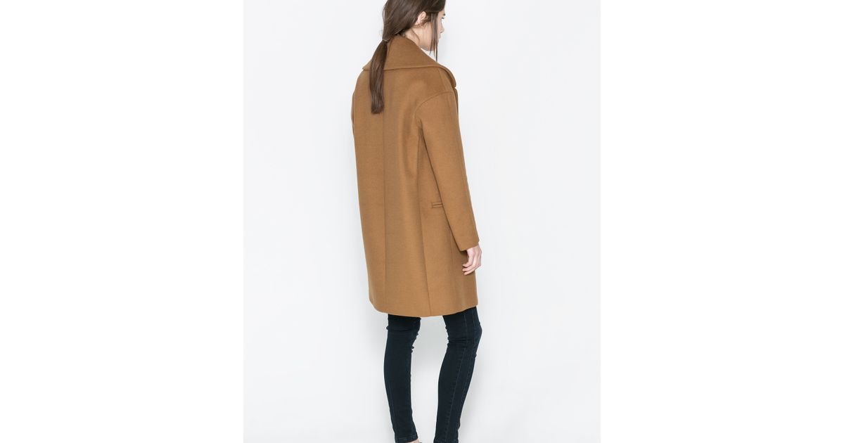 Zara Coat with Large Lapel in Natural Lyst