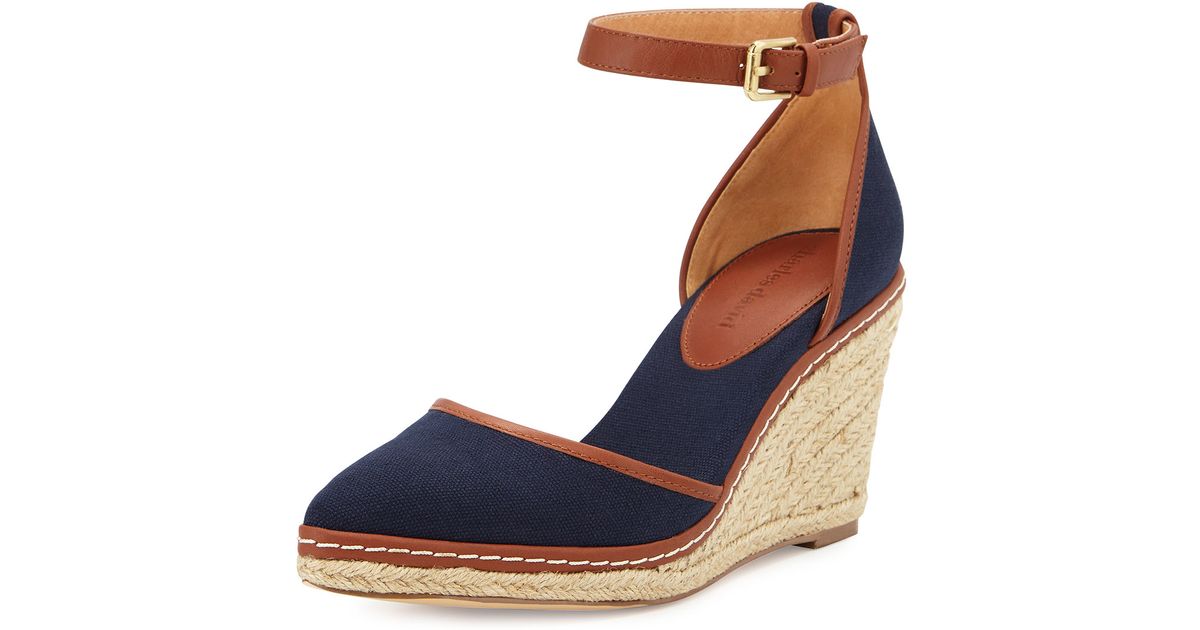 Charles david Keiko Closedtoe Canvas Espadrille Wedge in Charles david Keiko Closedtoe Canvas Espadrille Wedge in