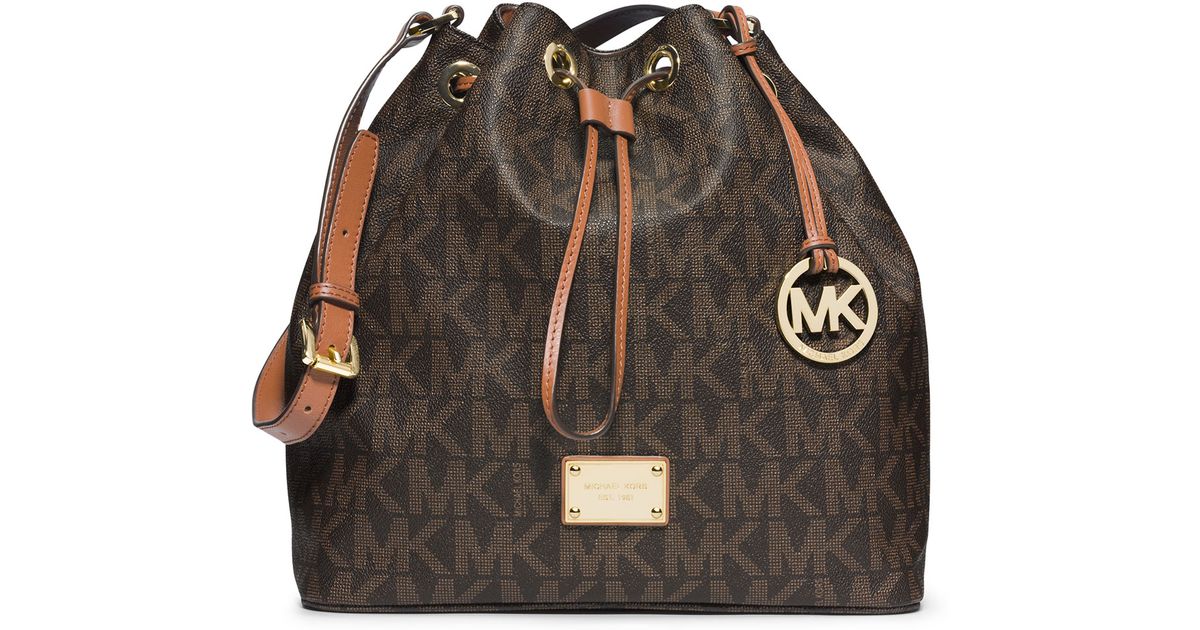 Lyst Michael Kors Large Jules Drawstring Shoulder Bag In Brown