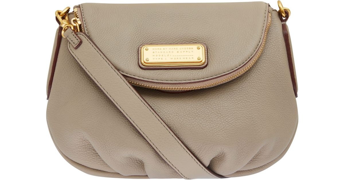 marc jacobs väska beige