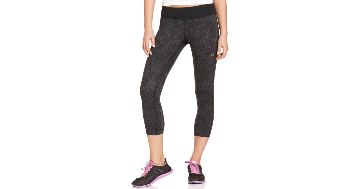 nike epic capri