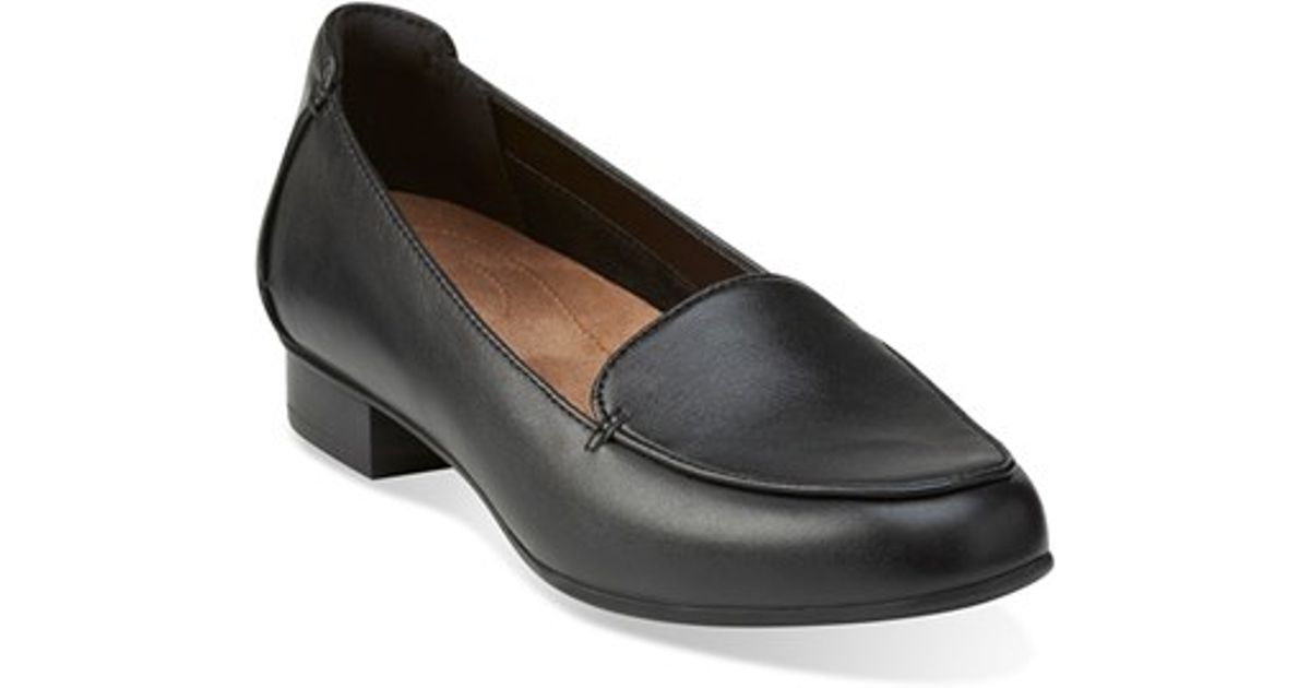 Clarks 'keesha Luca' Loafer In Black | Lyst