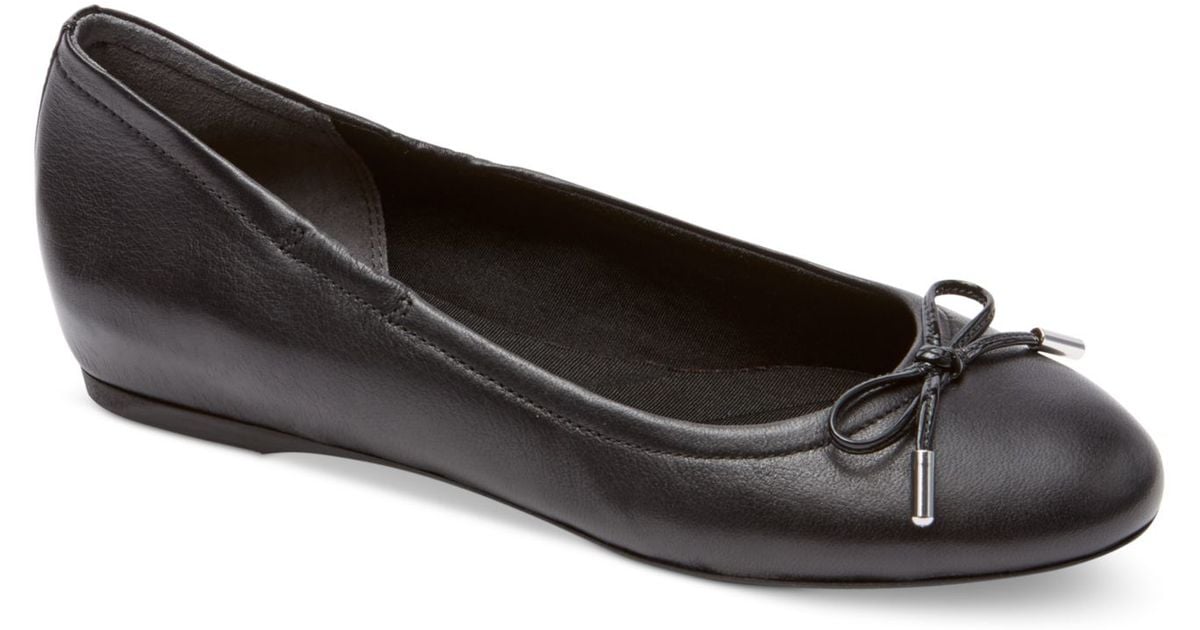 Rockport Women's Total Motion Round-toe Ballet Flats in Black | Lyst