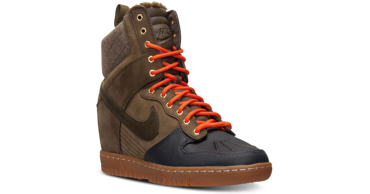 nike dunk sky high sneakerboot wedge trainer