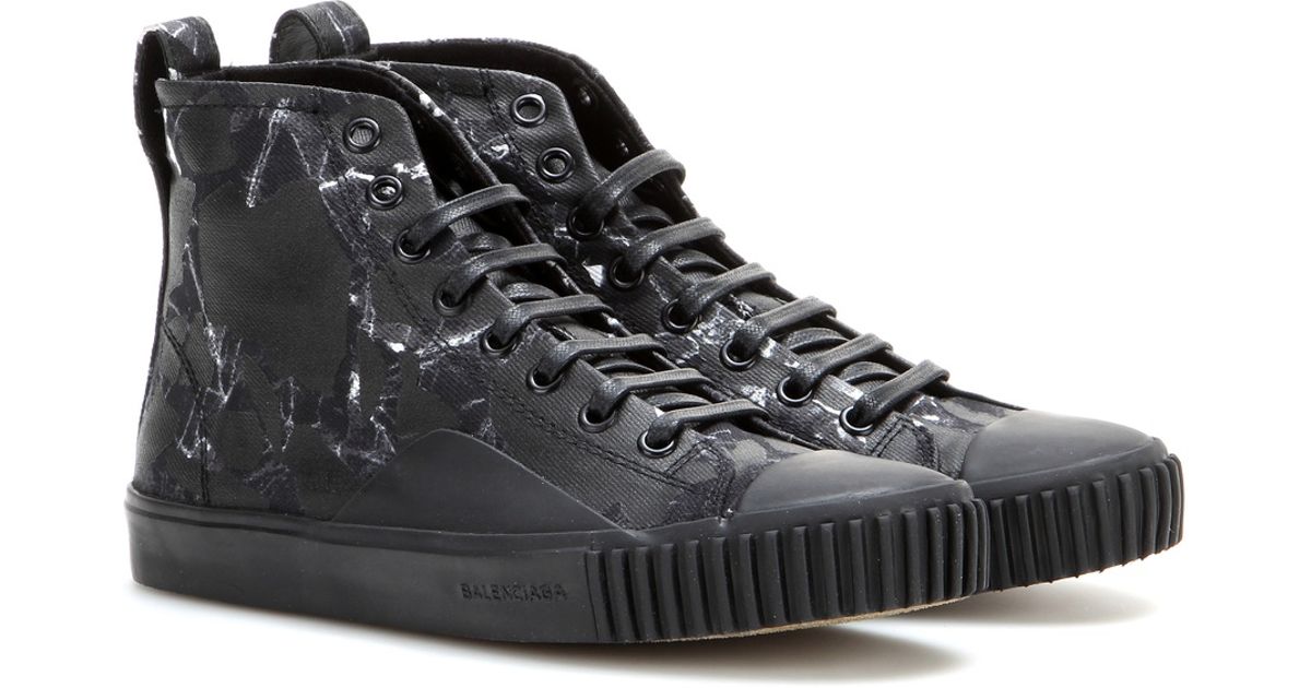 Balenciaga Printed Canvas High-top Sneakers in Black | Lyst