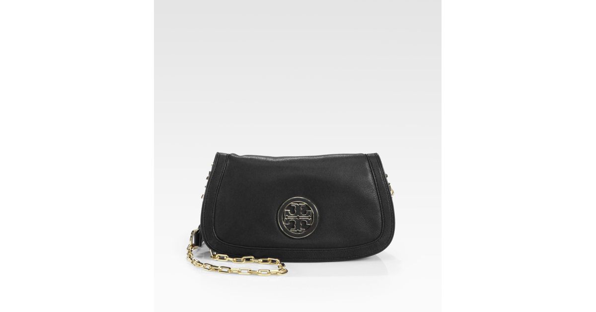 tory burch amanda logo clutch