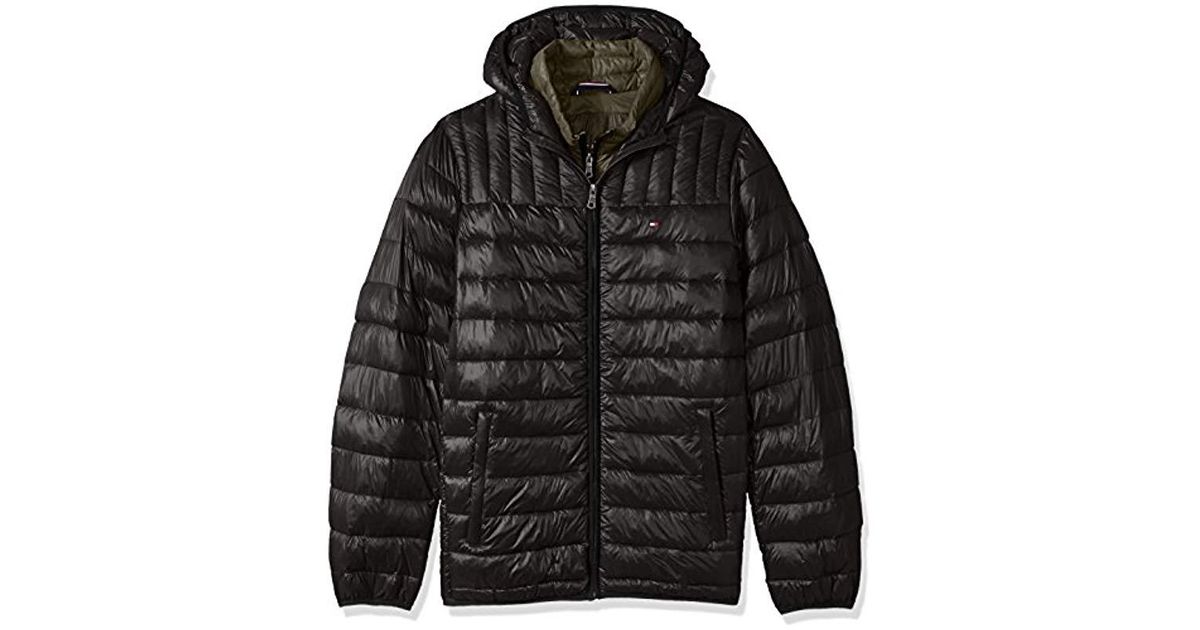 tommy hilfiger men's insulated packable jacket contrast bib hood