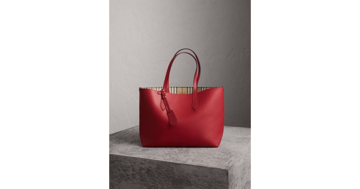 burberry reversible tote medium