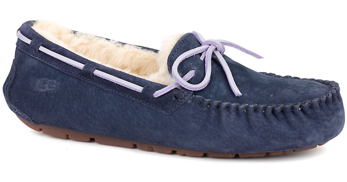 Ugg Ladies Dakota Sheepskin And Suede Moccasin Slippers in Blue | Lyst