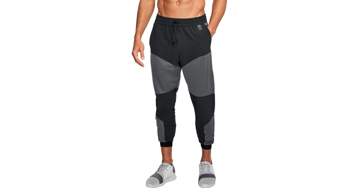 black cargo joggers nike