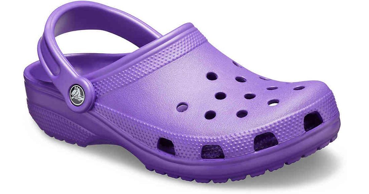 dark purple fuzzy crocs