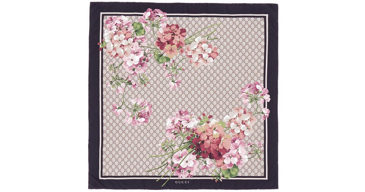 Gucci gg Blooms Monogram Floral Print Silk Scarf in Red 