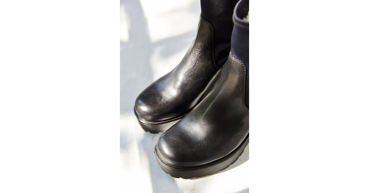 Lyst Vagabond Stretchtop Dioon Boot in Black