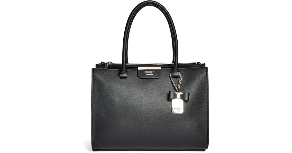 Guess Ryann Shoulder Bag Guess Ryann Shoulder Bag