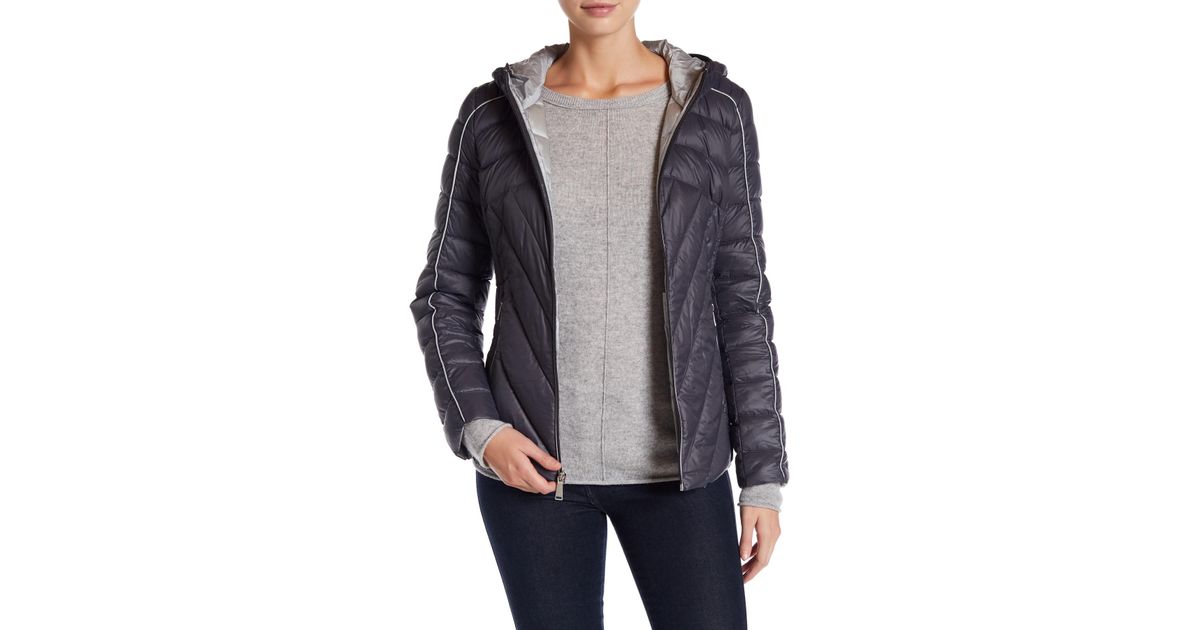 Bcbgeneration Missy Short Hooded Down Jacket Lyst
