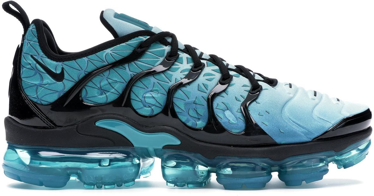 vapormax plus teal green