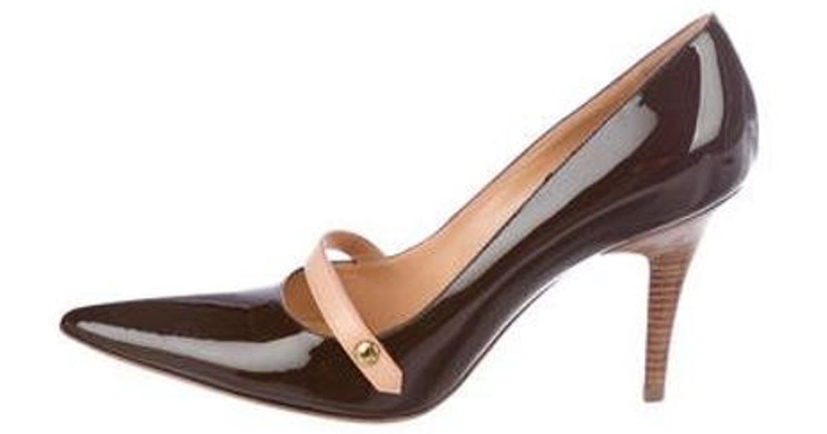 Louis vuitton first lady 2024 pump