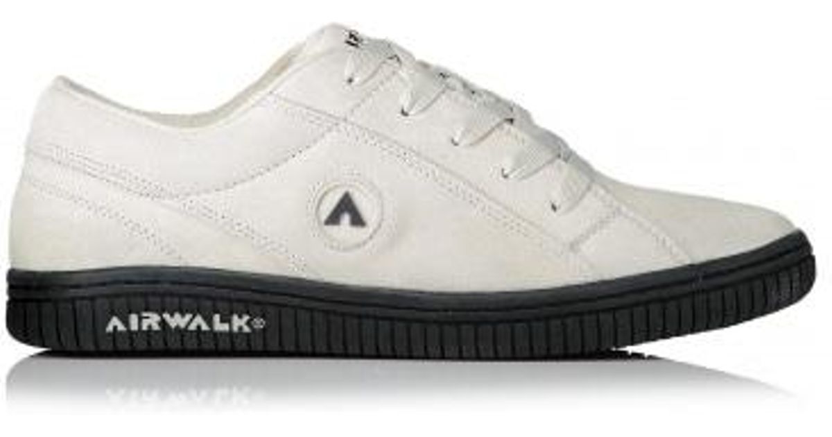 airwalk white canvas shoes