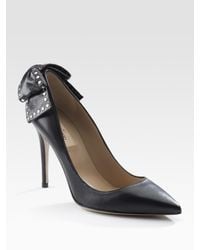 Valentino | Black Studded Bow Pumps | Lyst