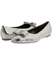 Ferragamo | Varina Metallic Leather Ballet Flats | Lyst