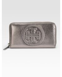 Tory Burch | Metallic Stacked Logo Continental Wallet | Lyst