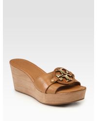 Tory Burch | Brown Patti Leather Wedge Logo Sandals | Lyst
