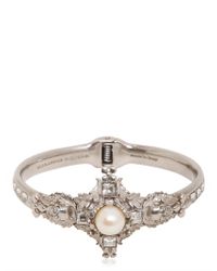 Alexander McQueen | Metallic Pearl Swarovski Cross Bracelet | Lyst