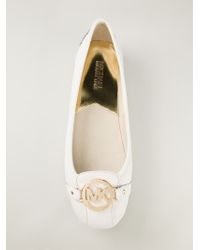 mk white flats