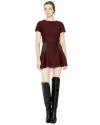 Alice + Olivia - Purple Sarina Short Sleeve Crop Top - Lyst