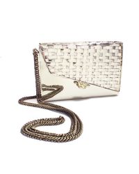 Anndra Neen - Metallic Thatched Envelope Bag - Lyst