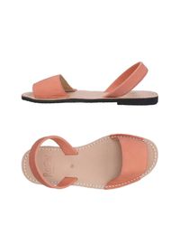 LES CHAUSSEURS Pink Sandals