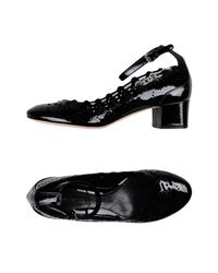 Alexander McQueen Black Pump