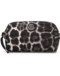 moncler case history moncler case history