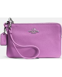 coach wristlets ad-hoc