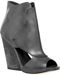 leon max leather boots