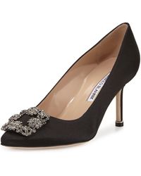 manolo blahnik hangisi flesh