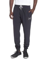 under armour baseline fleece jogger