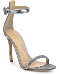 Shop Women's Gianvito Rossi Heels from $302 | Lyst