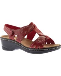 clarks women's lexi dill wedge sandal
